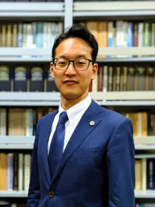 弁護士・マンション管理士渡邊涼平
